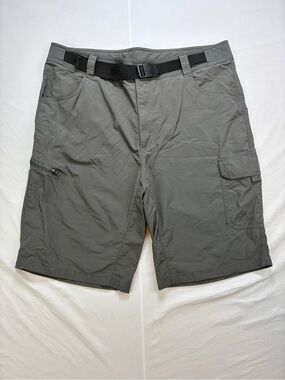 American Outback Men's Quest Outdoor Cargo Shorts in Gray with Utility Belt